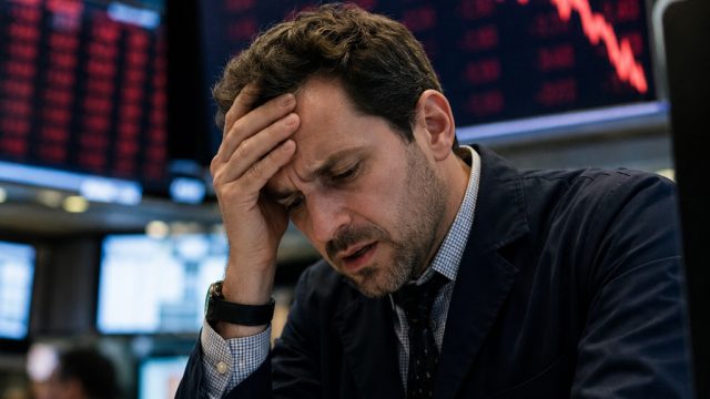 Tech Stocks Plummet Amid Globa