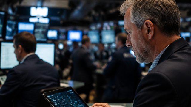 Market Stability Amid Bonds Su
